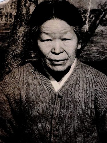 1-120 : 이상원 박사의 외할머니 강씨. 아들 하나, 딸 넷을 두었다