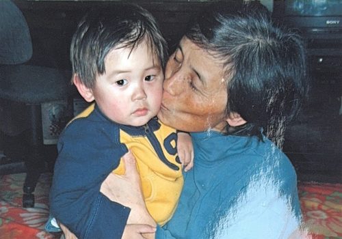 1-148 : 이상원 박사의 손자 Justin과 할머니